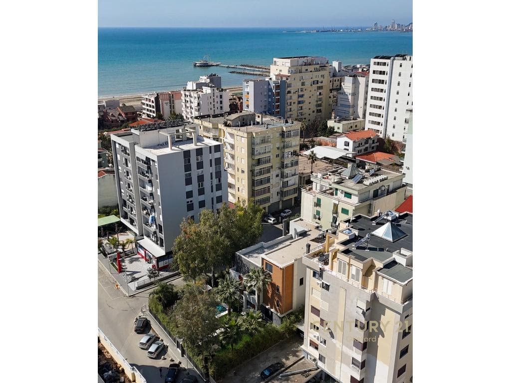 Ekskluzive! Vilë Luksoze Për Shitje në Plazhin Iliria Moderne me Spa, Rooftop dhe Pishinë – Investim Premium 3