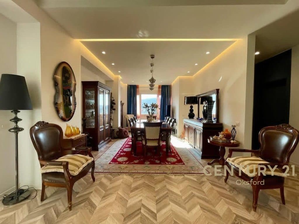 APARTAMENT 3+2+2+2 VERANDA PËR SHITJE NË KOMPLEKSIN 'TIRANA GOLDEN PARK' 4