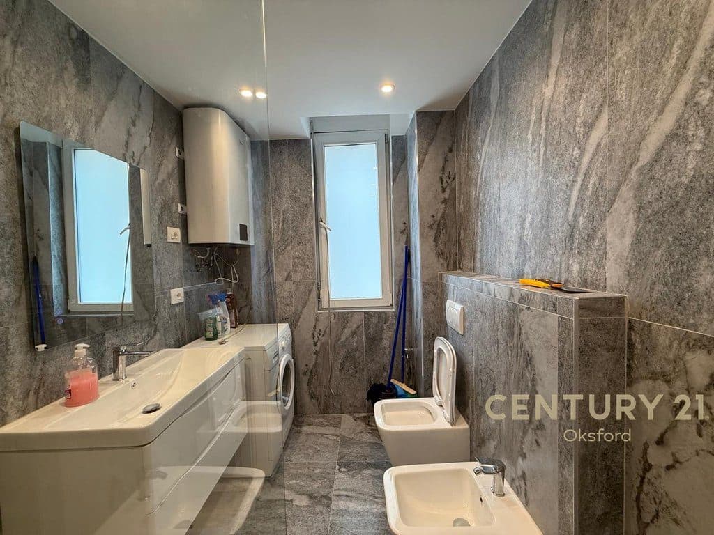 JEPET APARTAMENT 2+1+VERANDE TEK KODRA E DIELLIT 1 3