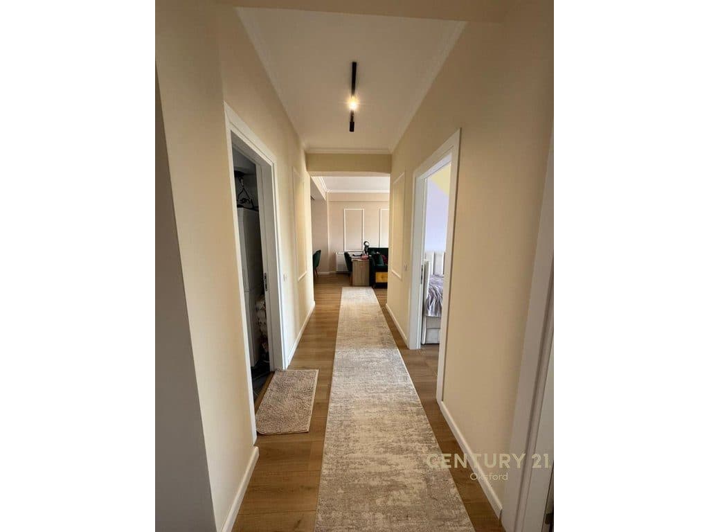 APARTAMENT ME QIRA 2+1+2 me GARAZH PER 2 MAKINA TEK LIQENI I THATE 3
