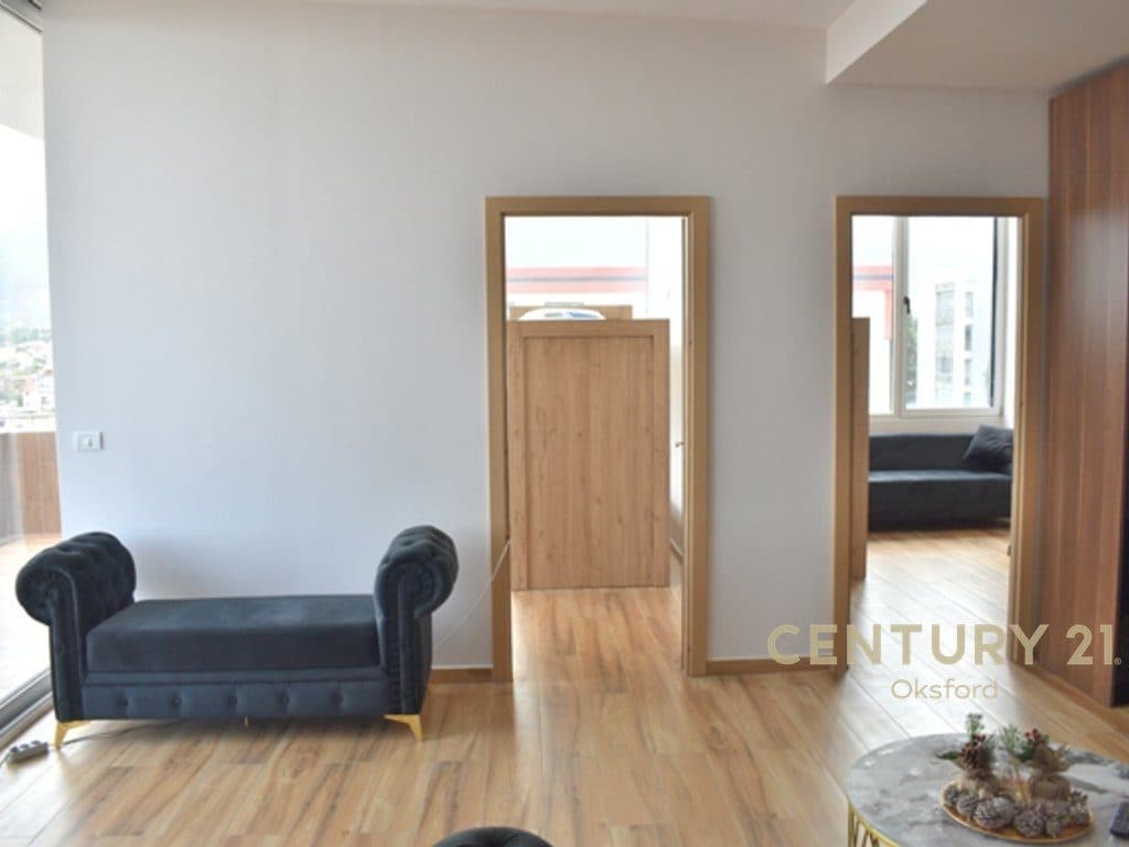 PER QIRA PENTHOUSE APARTAMENT 5+2 TE SHKOLLA E BASHKUAR 4