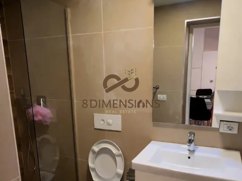 Jepet me qera Apartament 1+1 Te Liqeni I Thate afer Hotel Radisson (D8241A-111) 4