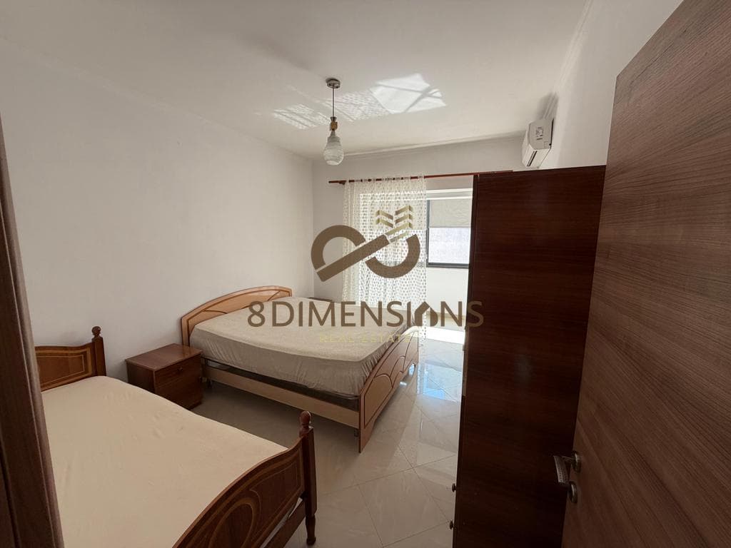 Jepet me qera Apartament 2+1 tek Rruga Dritan Hoxha, prane Intesa Sanpaolo Bank (D8242A-187)