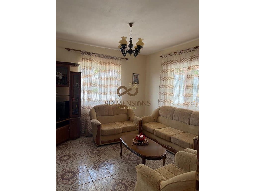 Jepet apartament me qera 2+1+2 sallone tek Depot e Ujit D8242A-227