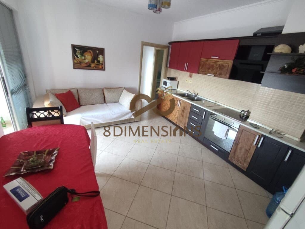 Jepet me qira apartament në Rrugën Fortuzi përballë Ministrisë së Drejtësisë, ne Tirane (ID D8242A-260 )