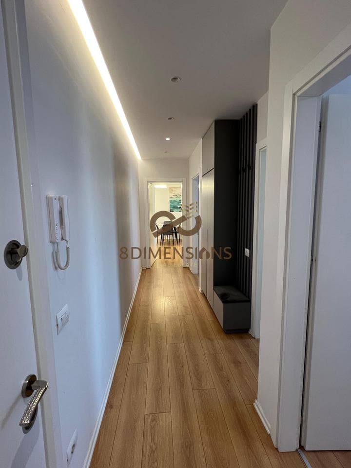 Jepet me qera Apartament 2+1 ne Rrugen 5 maji 3