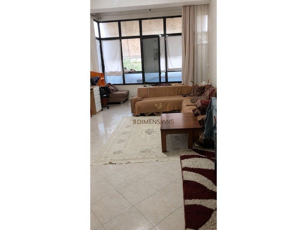 Shitet Apartament 1+1 ne Yzberisht prane Pasticeri Nela 6 (D8141A-74)