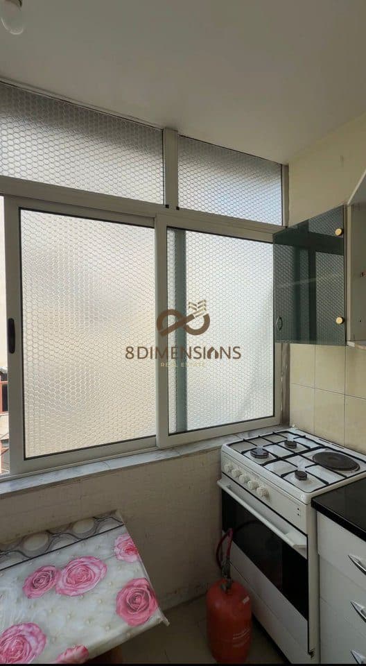 OKAZION!!! Shitet Hotel 2 kate ne Pogradec, prane Bar Restorant Victoria 250,000 EUR D813A-1 3