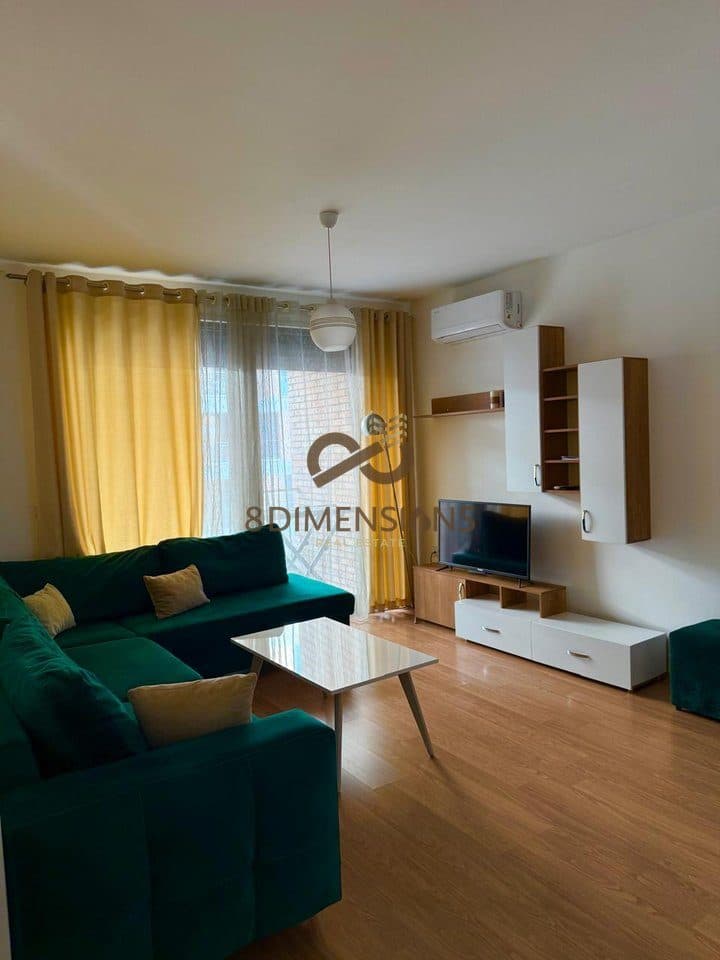 Jepet me qera Apartament 2+1+2 ne Don Boskos prane Trio Towers D8242A-283 2