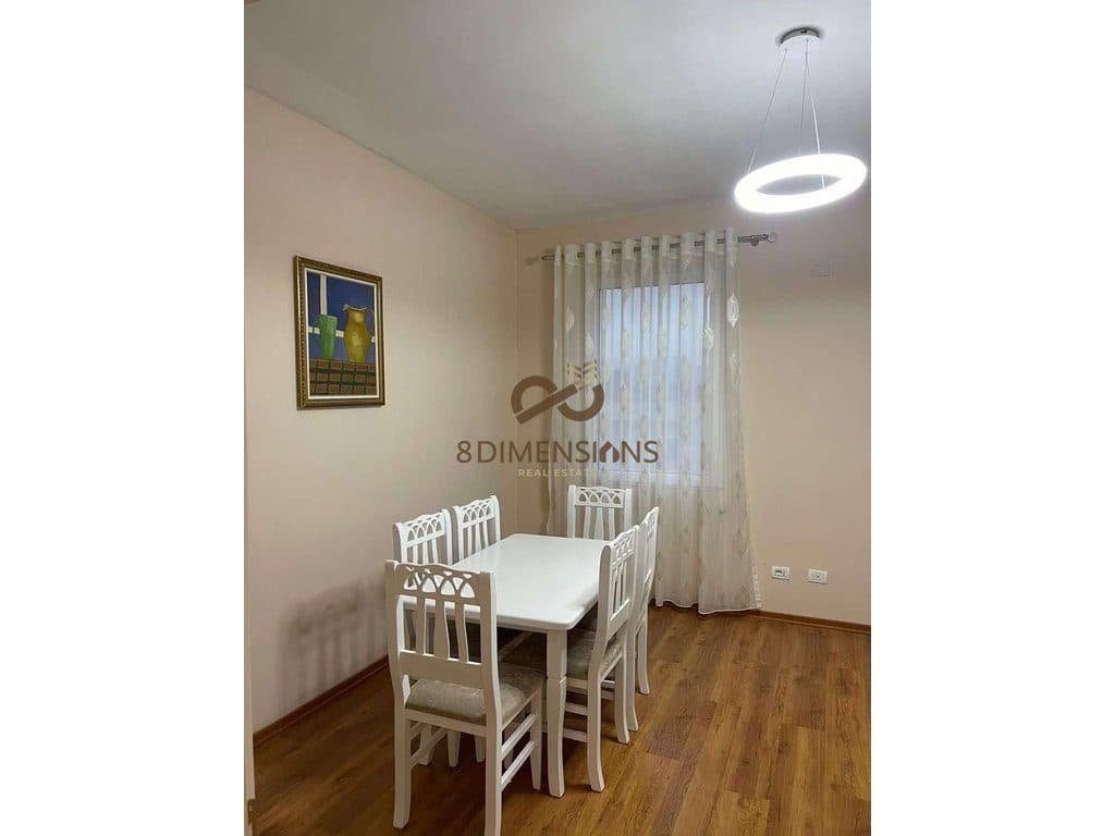 Jepet me qera apartament 2+1, katin e 2-te te nje shtepie private ne zonen e Freskut ne Tirane (ID D8242A-108 )