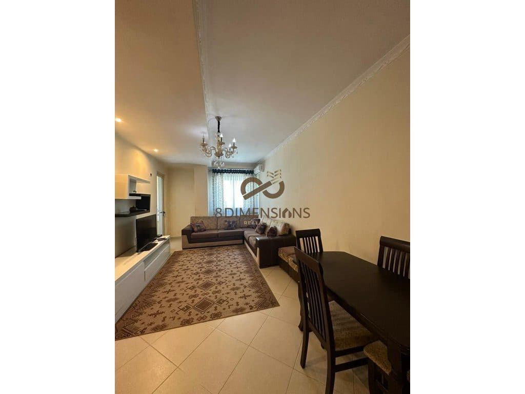 Jepet me qera Apartament 2+1 Te Ish Stacioni Trrenit ne Rrugen Jordan Misja (D8242A-130)
