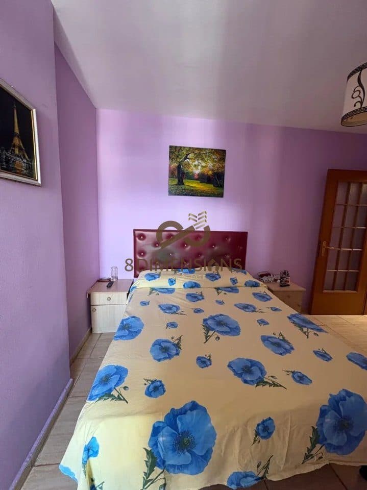 Jepet me qera Apartament 1+1 tek Rruga e Kavajes prane Zgara e Tirones 2 (D8241A-293) 4
