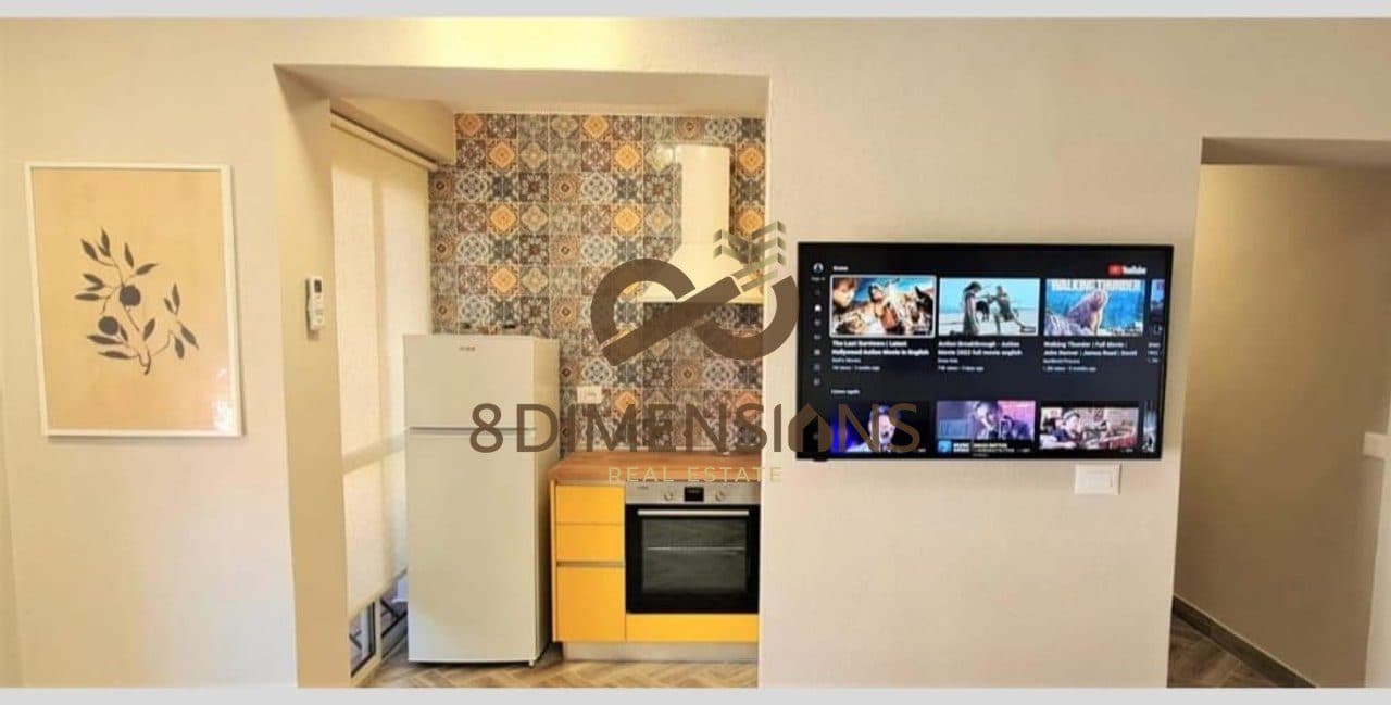 SHITET APARTAMENT PRANE KRYQEZIMIT TE 21 DHJETORIT (D8141Z-19)E.C 2