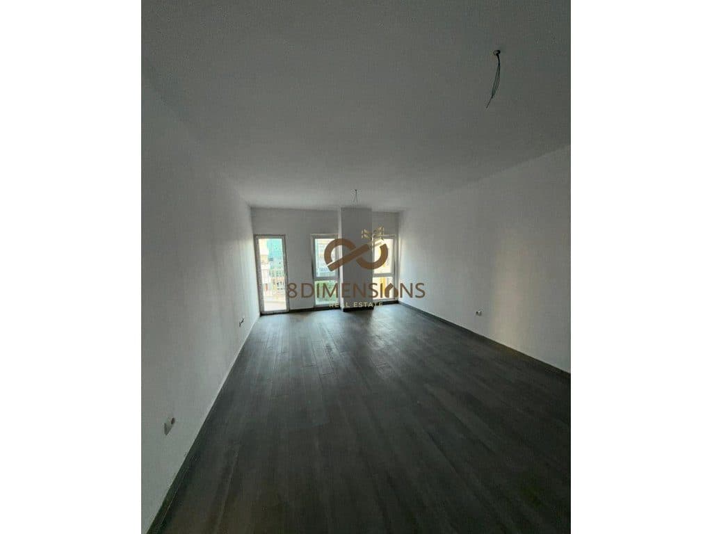 Jepet me qera Ambjent Komercial ne Zog te Zi prane Ring Center (D828A-32)