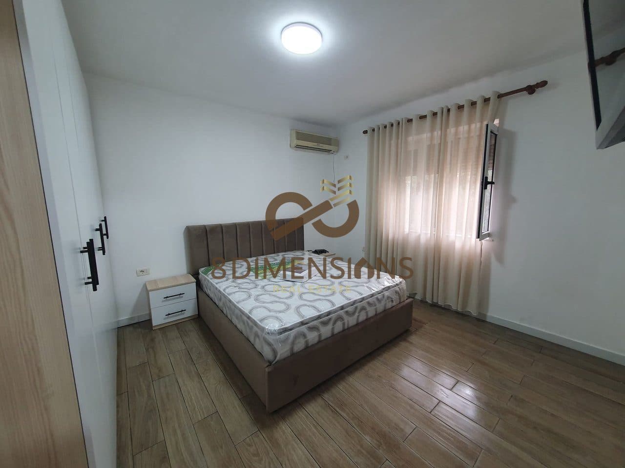Jepet me qera Apartament 1+1 ne Rrugen e Dibres, prane Shkolles Misto Mame (D8241A-235) 4
