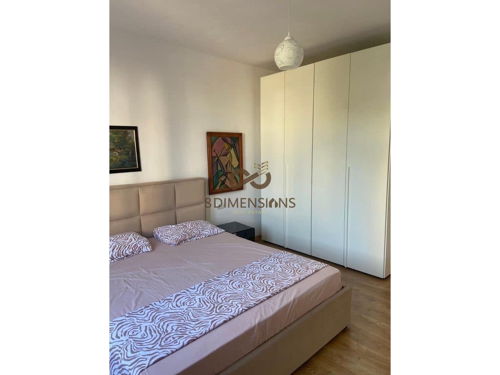 Jepet me qira apartament 1+1, me mobilim te paperdorur tek Bulevardi Zogu i Parë, në Tiranë (ID D8241Z-68 )