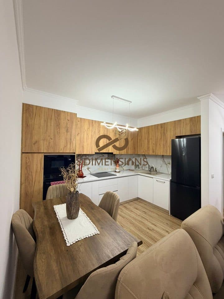 Apartament 2+1 +Ballkon +Post Parkimi me qera tek Rreththotullimi i Saukut, Prane Cinco Club - Tirane (ID D8242A-45) 3