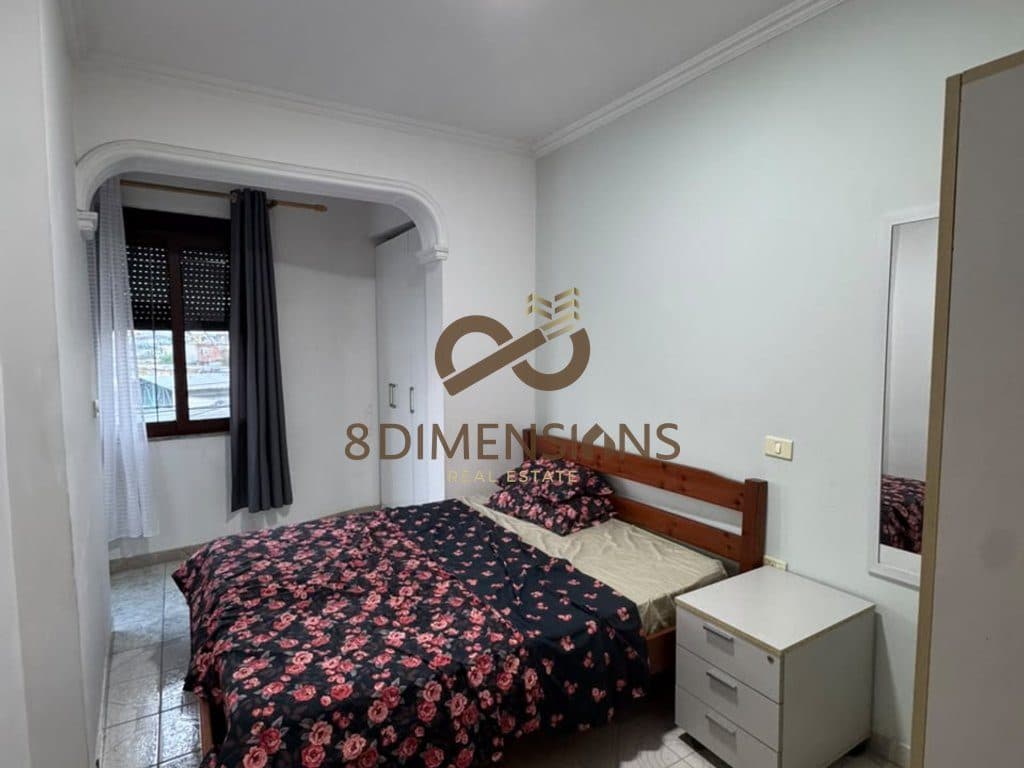 Apartament 2+1 me qera ,perballe Amerikan 3 D8242A-311 3
