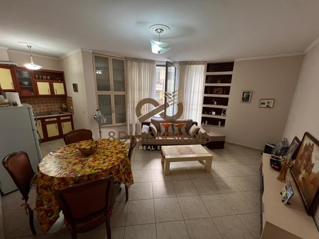 Shitet Apartament 1+1 te Shkolla e Baletit (D8141A-8) 2