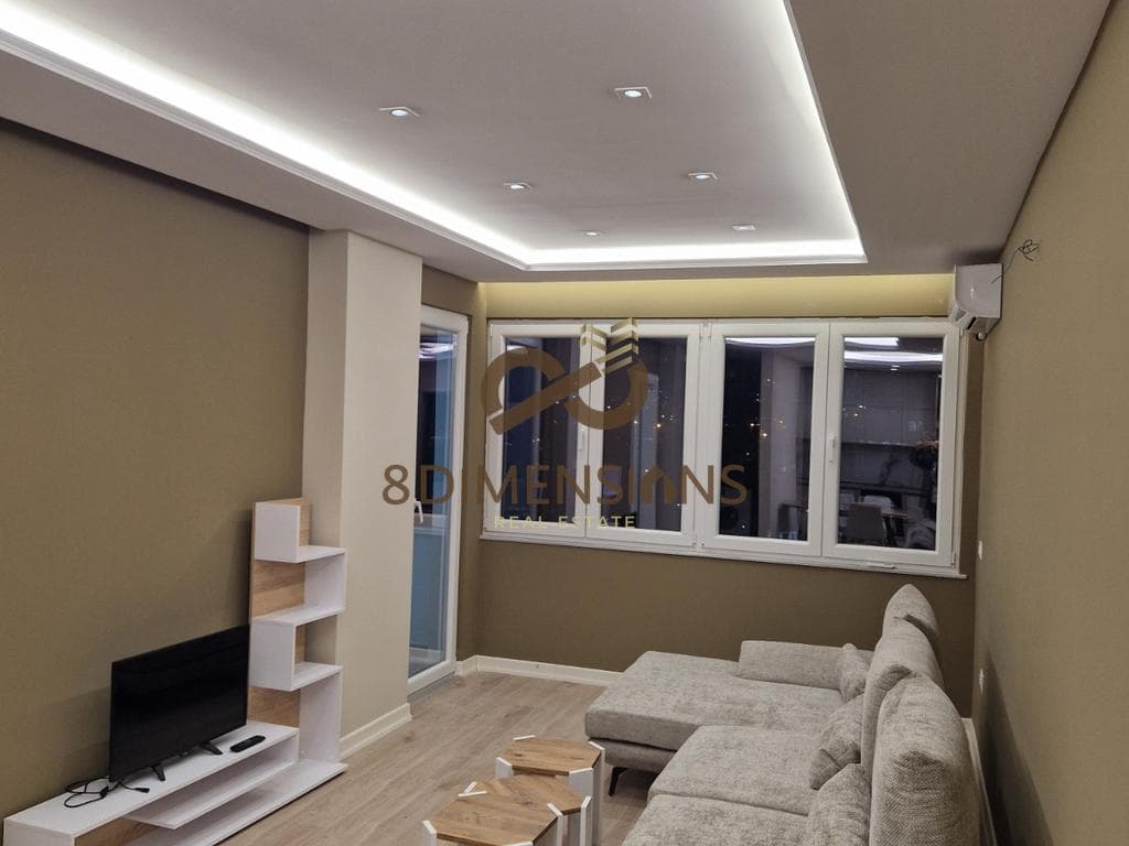 Jepet me qera apartament 2+1 te rruga Zagoria-Yzberisht (D8242A-65)