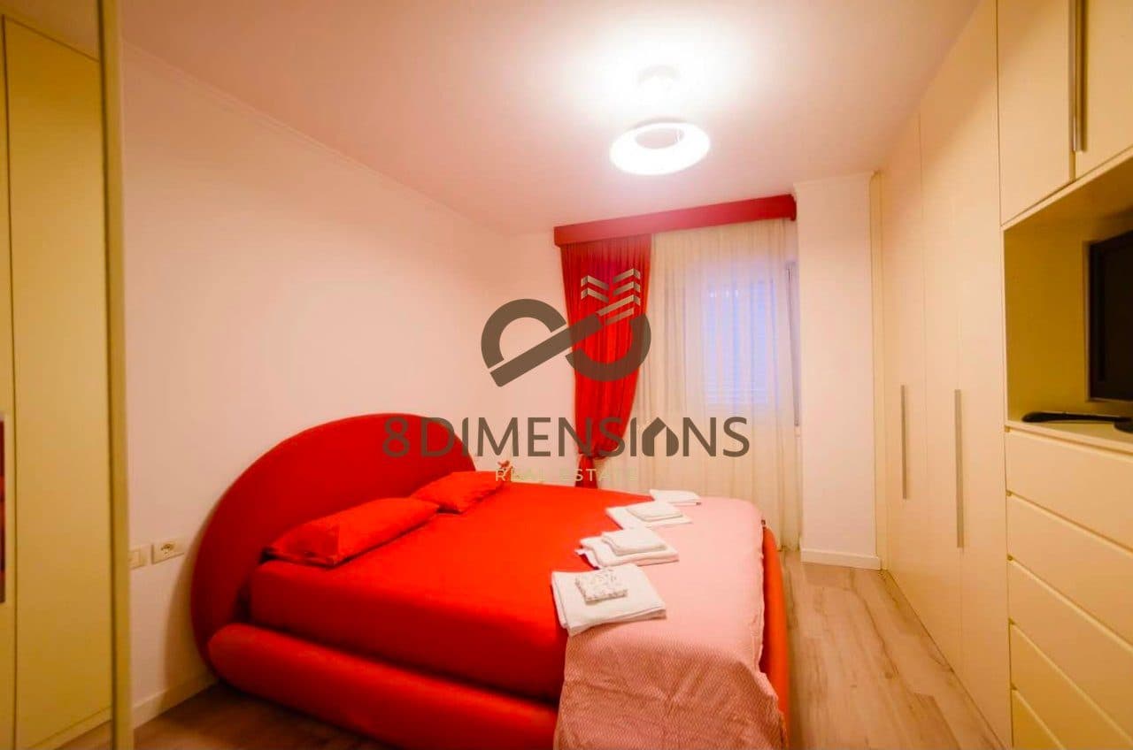 Apartament,kati 5 (2+1+2+2) Kryqezimi Brrylit D8242A-176 4