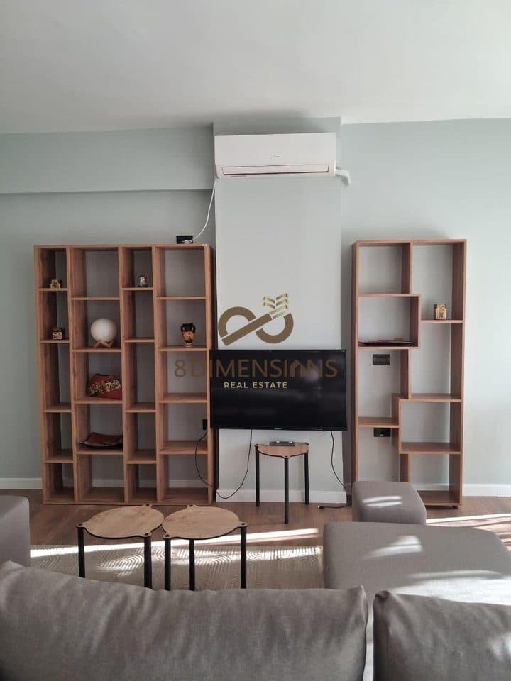 Shitet Apartament 1+1 tek Irfan Tomini prane shkolles “26 Nentori” ne Tirane (ID D8141Z-32 ) 4