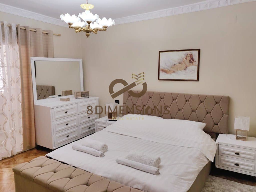Jepet me qera Apartament 2+1 prane Rruges Fortuzi D8242A-52 4