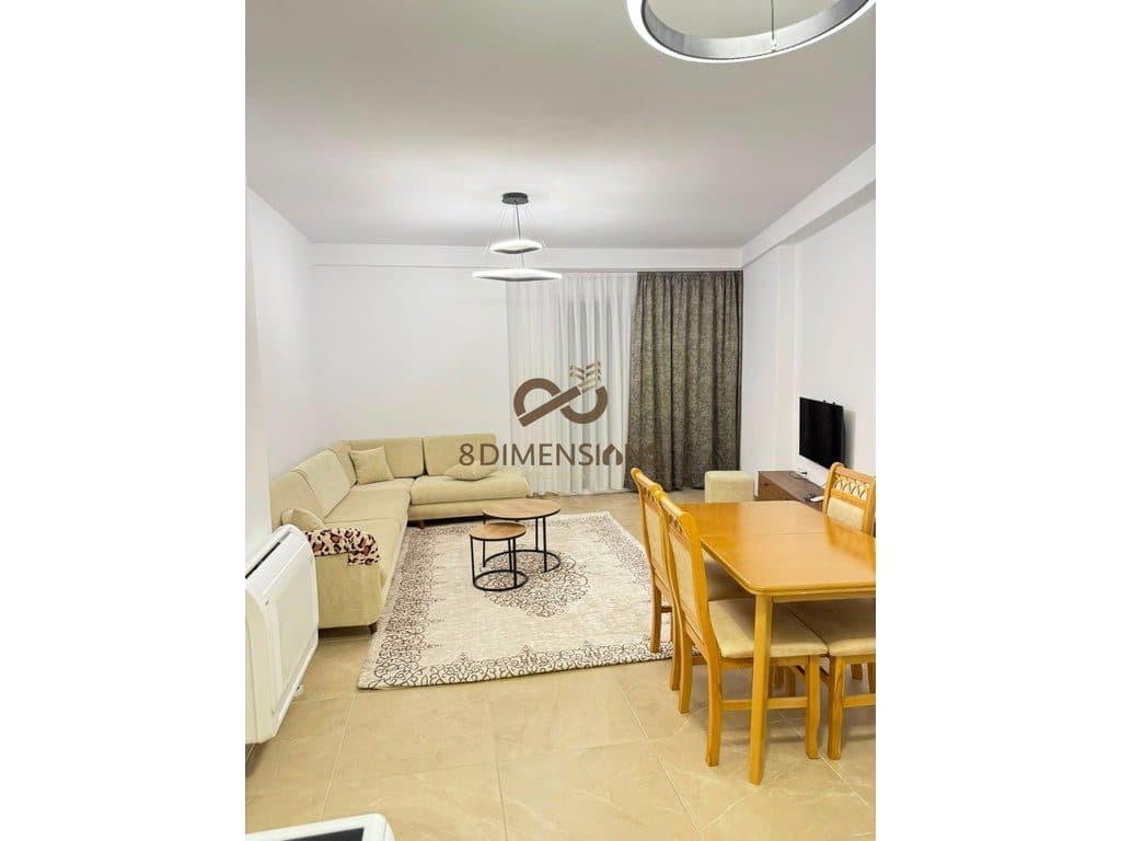 Jepet me qera Apartament 1+1 ne Rrugen e Dibres, prane Shkolles Misto Mame (D8241A-235)