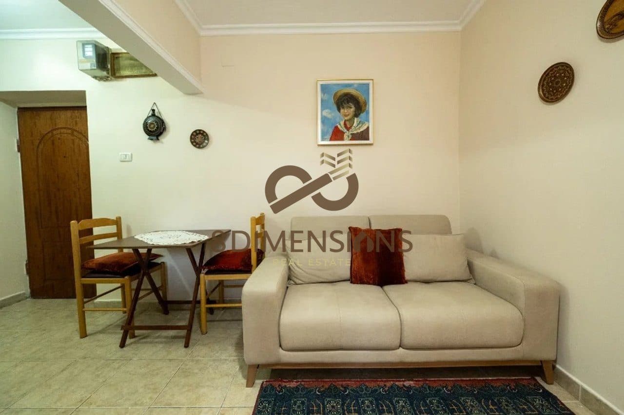 Jepet me qera Apartament 1+1 me mobilim te ri ne Kompleksin Ndregjoni prane Bulevardit te ri ne Tirane ( D8241A-150) 2