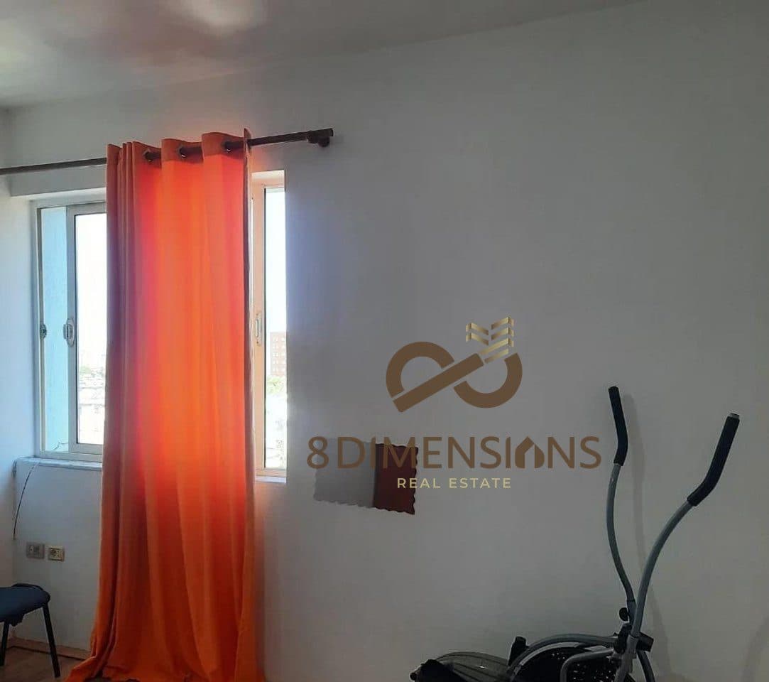 Jepet me qera apartament 1+1 tek Rruga Irfan Tomini 40,000 LEK 3