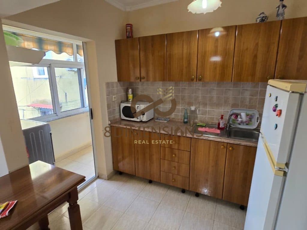 Apartament 1+1 ne shitje ne zonen e Ali Demit ne Tirane (ID D8141Z-11) 2