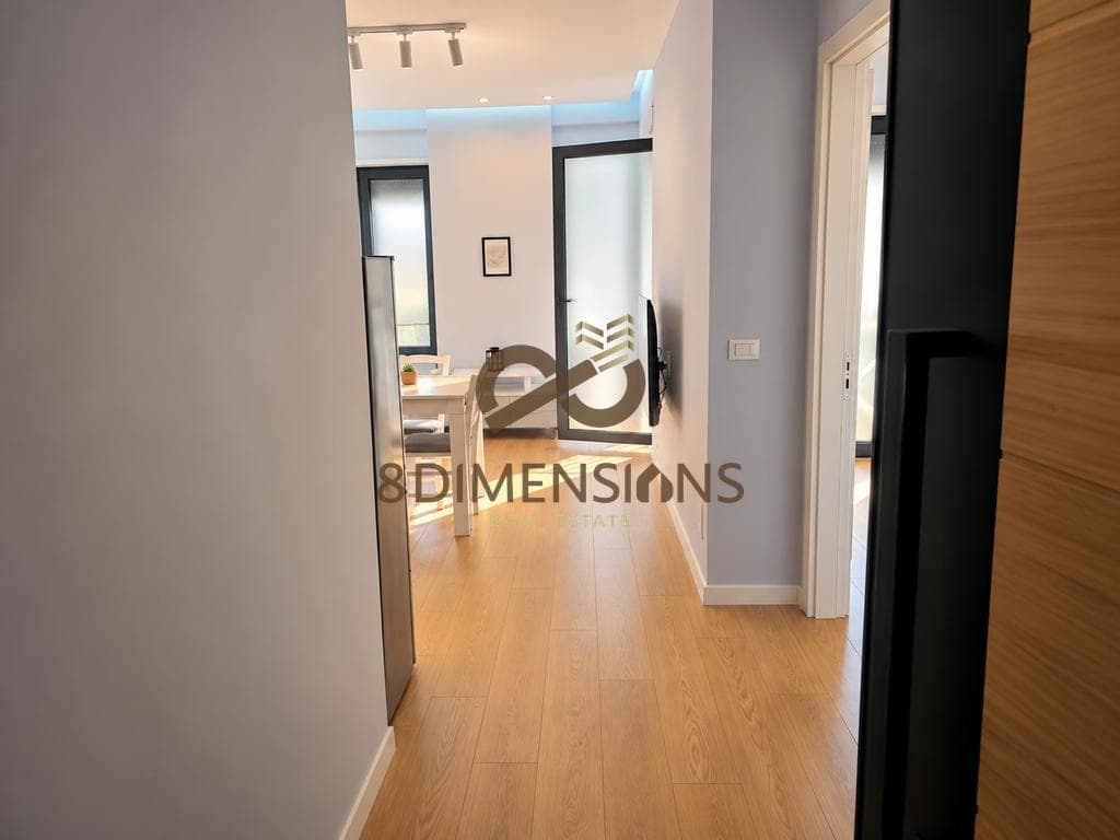 Apartament 1+1 me qera tek Bulevardi i Ri, 2 min. ne kembe nga Mulliri i Vjeter - Tirane | ID: D8241A-328 4