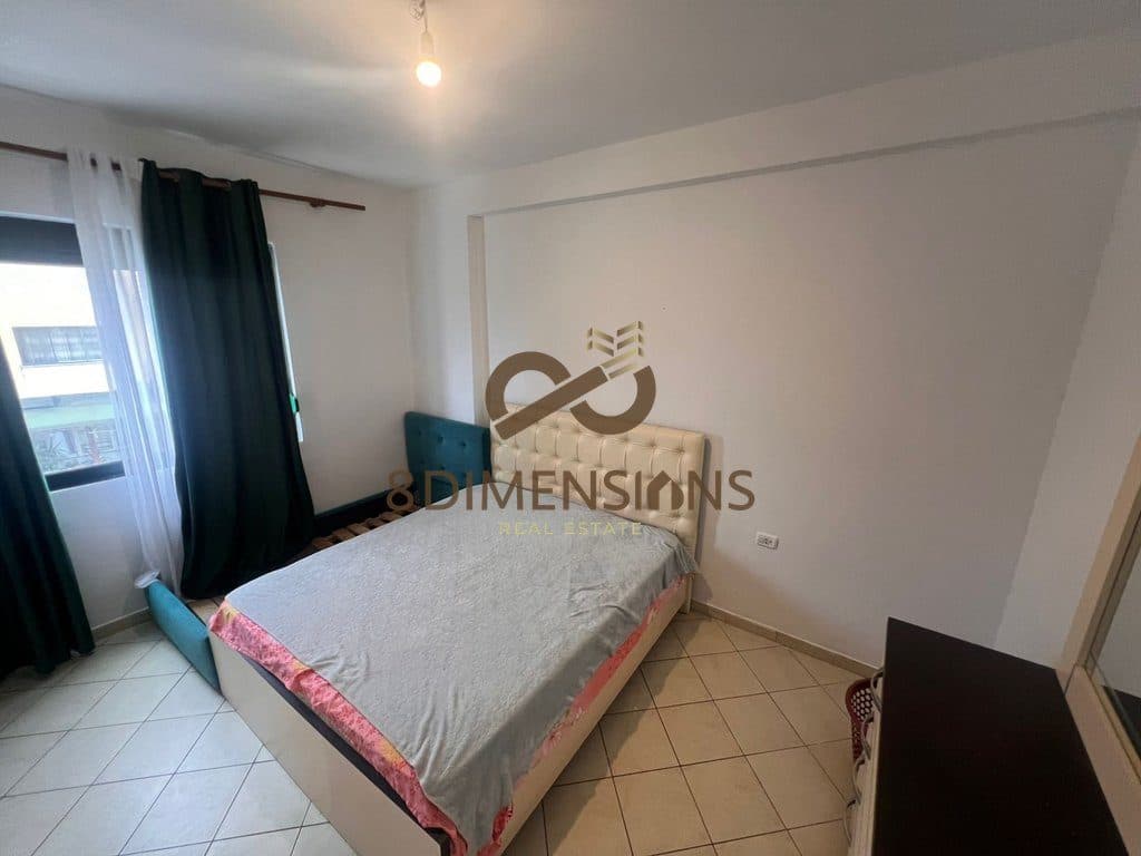 Shitet Apartament 1+1 në Kombinat, pranë Big Market. D8141A-25 4