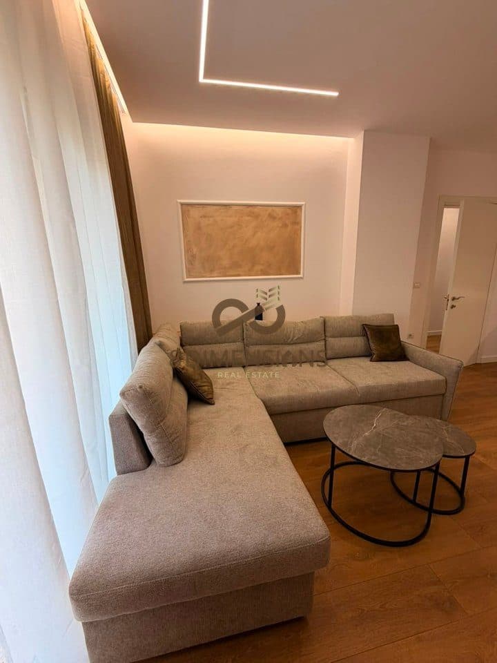 Jepet me qira garsoniere, në fund të Rrugës “Jordan Misja”, ne Tirane ( ID D8241A-277 ) 3