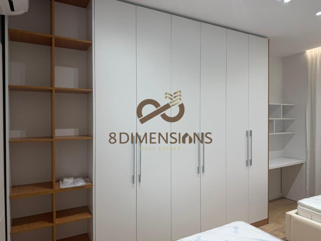 Apartament 2+1+2 me post parkimi me Qera ne rrugen 5 Maj ne Tirane( D8242A-306) 3