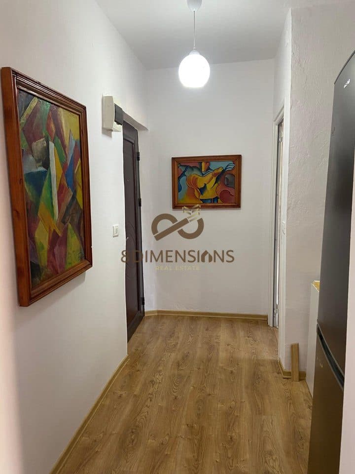 Jepet me qira apartament 1+1, me mobilim te paperdorur tek Bulevardi Zogu i Parë, në Tiranë (ID D8241Z-68 ) 3