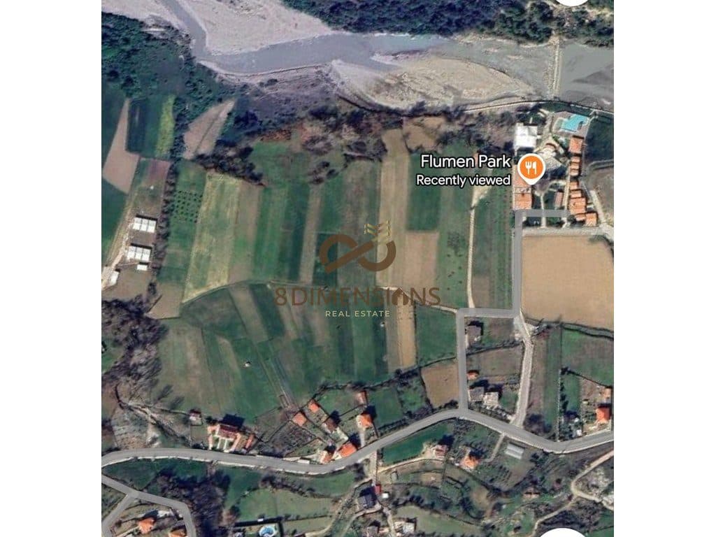 TOKË NE SHITJE PRANE FLUMEN PARK E.C 1