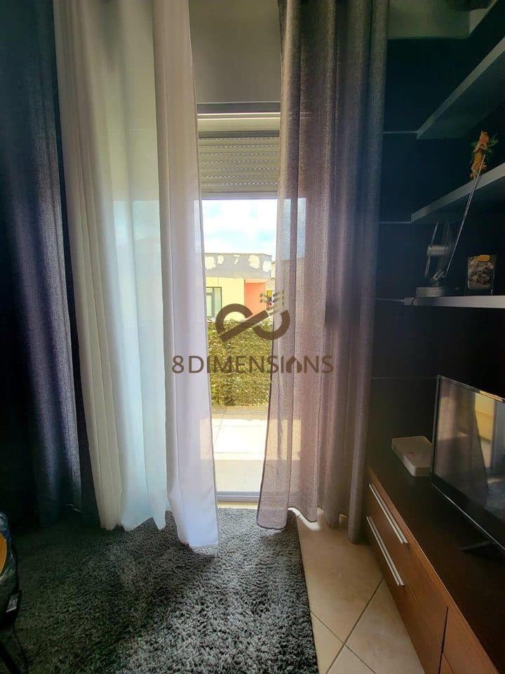 Jepet me qera Apartament 2+1 ne Rrugen e Elbasanit, prane Ambasades Amerikane D8242A-167 4