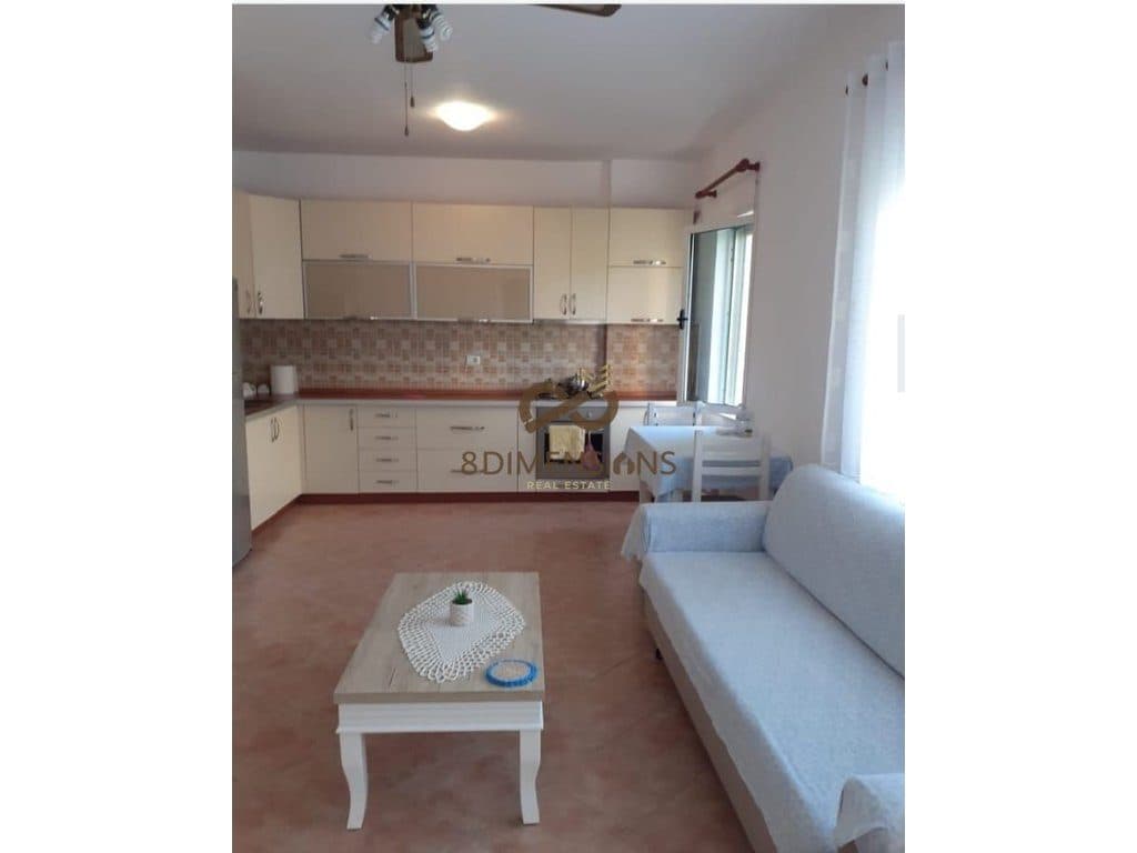 Shitet apartament 1+1 tek Shkembi Kavajes D8141A-132