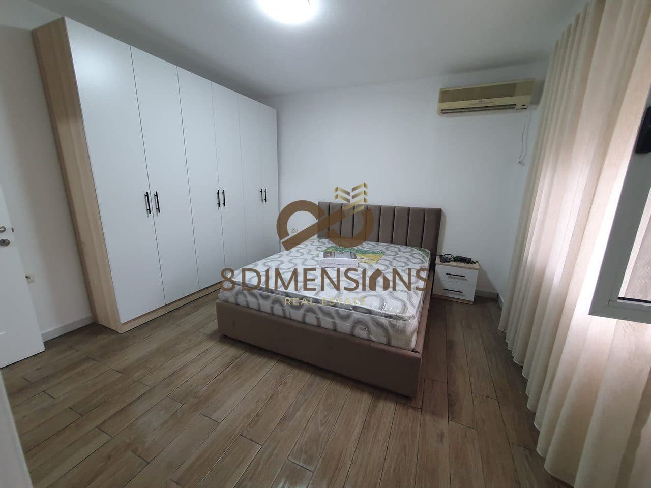 Jepet me qera Apartament 1+1 ne Rrugen e Dibres, prane Shkolles Misto Mame (D8241A-235) 3