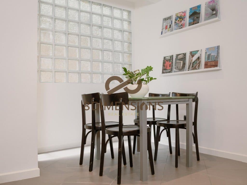 Jepet me qera Apartament 2+1+2 prane Librit Universitar ne zonen e Bllokut ne Tirane(ID D8241A-305 ) 3