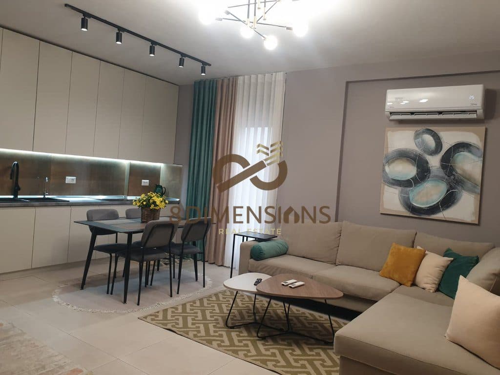 Jepet me qira apartament 2+1+2 + verandë, në Kodra e Diellit 2