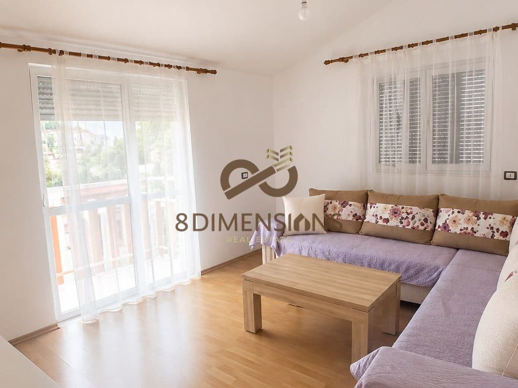 Jepet apartament 2+1 me qera tek Depot e Ujit D8242A-210