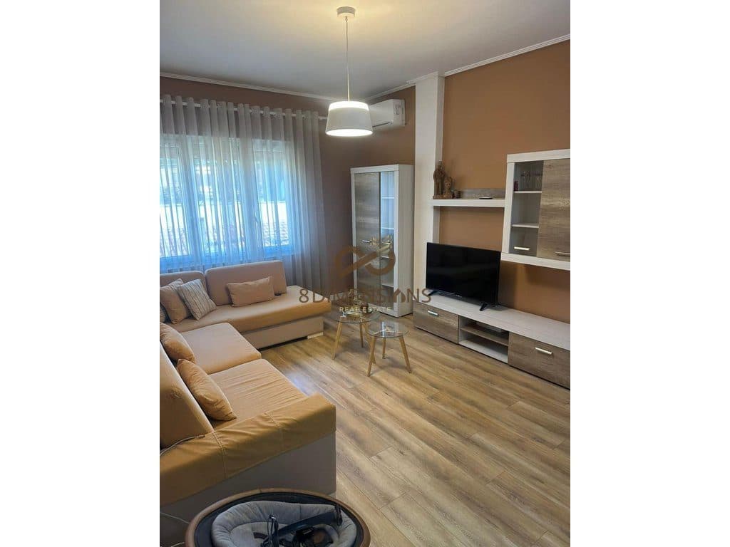 Jepet me qera Apartament 2+1 te Liqeni I Thate prane Pallatit Unik (D8242A-104)