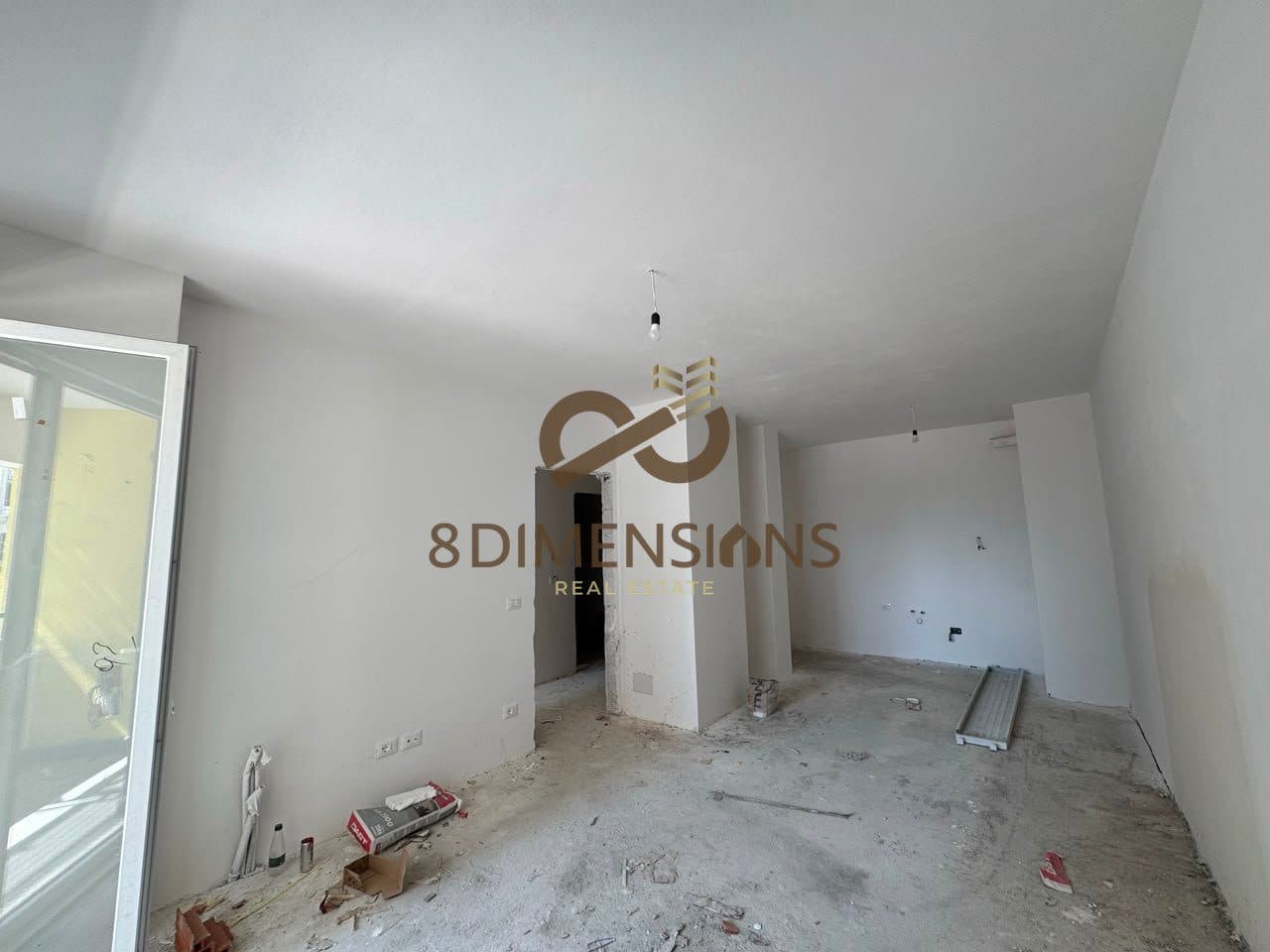 Apartament 2+1 +2 tualete + ballkon ne shitje tek Univers City, Prane QTU - Tirane (ID D8142A-123) 2