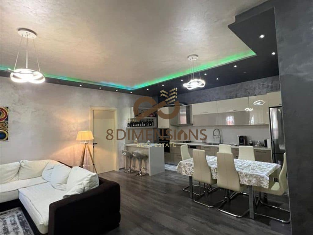 Shitet Apartament 2+1+2 ngjitur me Deliorgjin, prane Hilton Hotel (D8142A-130)