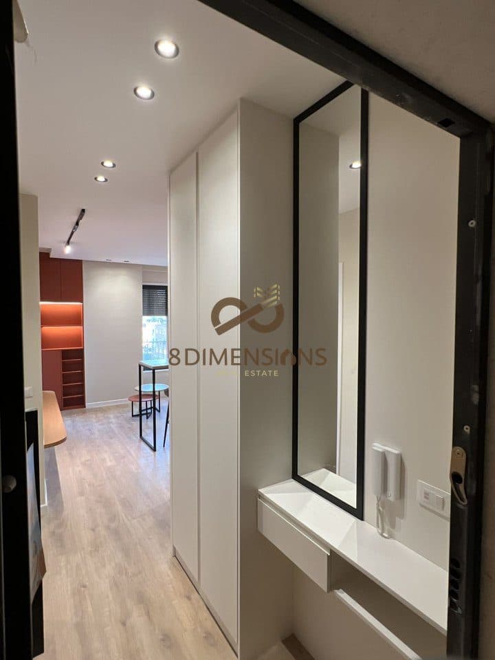 Apartament 1+1 +Post Parkimi me qera tek Bulevardi i Ri, 2 min. ne kembe nga Mulliri i Vjeter - Tirane 3