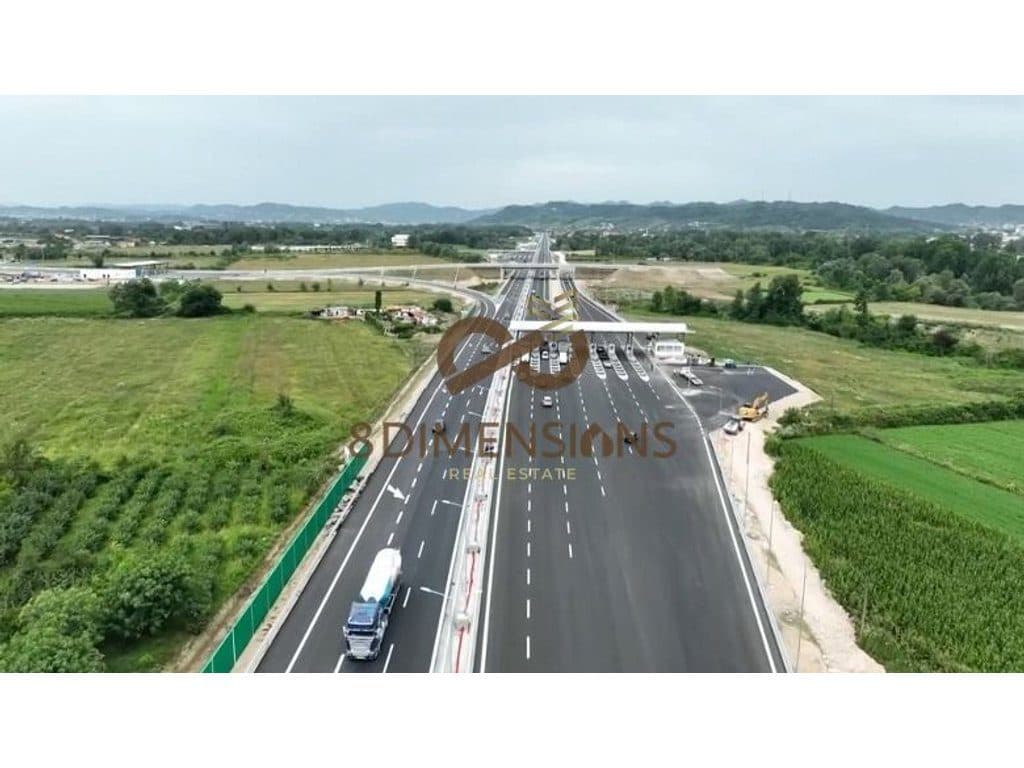 Magazine 1050m2 me qera - Autostrada Kashar-Thumane D822Z-1