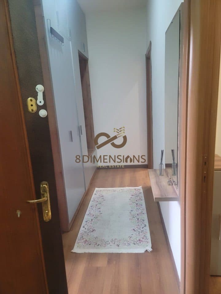 Jepet me qera apartament 1+1 tek 9 kateshet-Qender (D8241A-67) 4