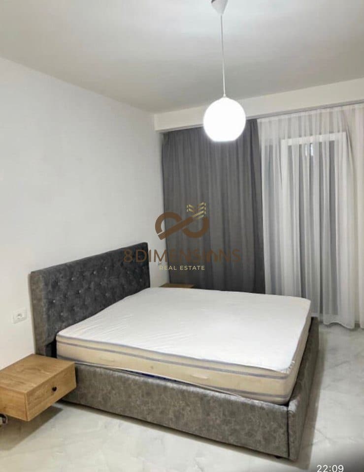 Apartament 2+1 +2 Ballkone me qera tek Komuna e Parisit, Prane Kompleksit Kika I (ID D8242A-136) 3